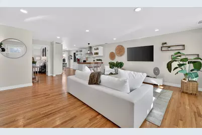 649 Chauncey Way, San Jose, CA 95128 - Photo 11