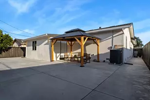 3381 Mt Everest Dr, San Jose, CA 95127 - Photo 15