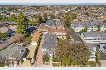 817 Lippert Pl, Santa Clara, CA 95050 - Photo 25