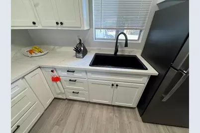 750 El Camino Paraiso, Hollister, CA 95023 - Photo 3