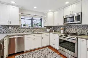 6875 The Turn, Oakland, CA 94611 - Photo 27