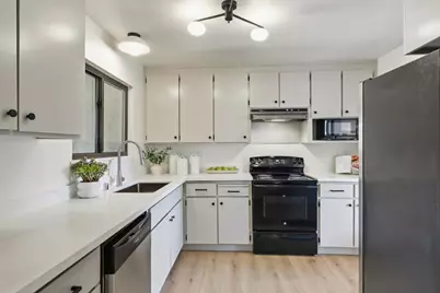 595 Manet Ter, Sunnyvale, CA 94087 - Photo 5