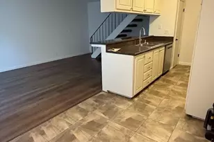 879 Wyman Way 2, San Jose, CA 95133 - Photo 9