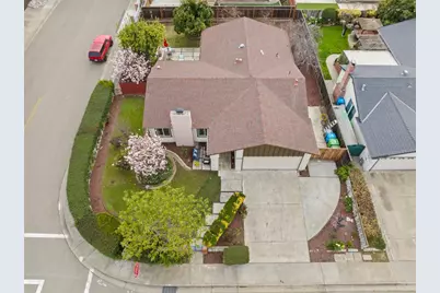 34839 Clover St, Union City, CA 94587 - Photo 47