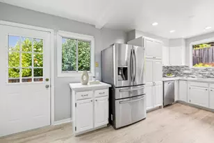 2018 Monroe Ave, Belmont, CA 94002 - Photo 35