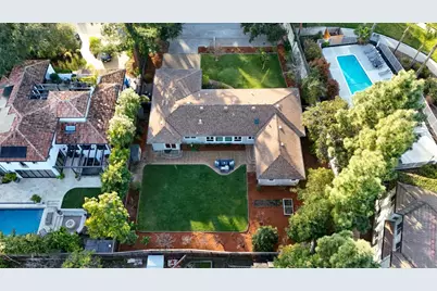 1065 Ray Ave, Los Altos, CA 94022 - Photo 51