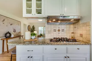 1624 Newcastle Dr, Los Altos, CA 94024 - Photo 15