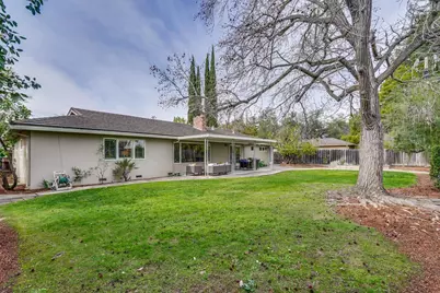 1624 Newcastle Dr, Los Altos, CA 94024 - Photo 43
