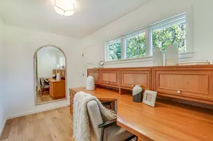 1624 Newcastle Dr, Los Altos, CA 94024 - Photo 23