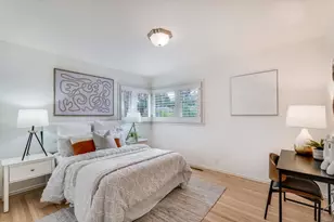 1624 Newcastle Dr, Los Altos, CA 94024 - Photo 35