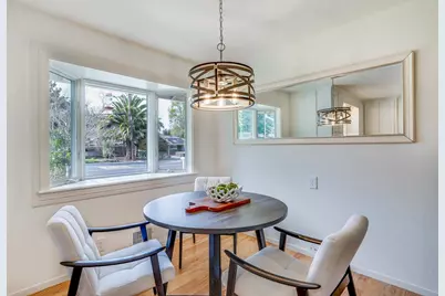 1624 Newcastle Dr, Los Altos, CA 94024 - Photo 17