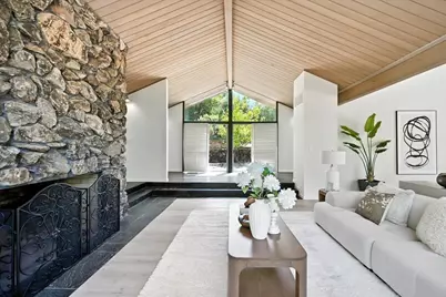 14582 Horseshoe Ct, Saratoga, CA 95070 - Photo 21