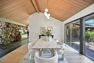 14582 Horseshoe Ct, Saratoga, CA 95070 - Photo 27