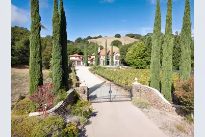 5371 Stonehurst Dr, Martinez, CA 94553 - Photo 3