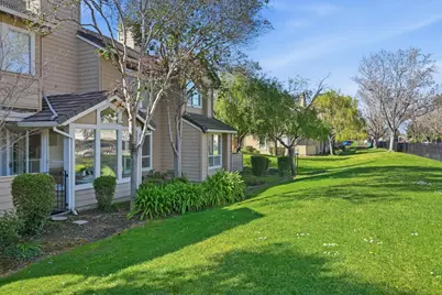 34590 Falls Ter, Fremont, CA 94555 - Photo 27