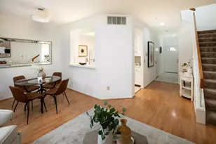 426 Hillwood Ct 303, Mountain View, CA 94040 - Photo 5