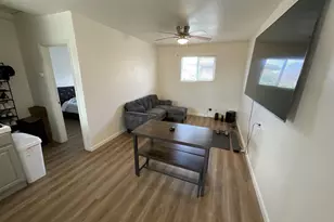 1300 Mesa Dr, Hollister, CA 95023 - Photo 7