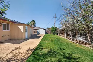 1300 Mesa Dr, Hollister, CA 95023 - Photo 31