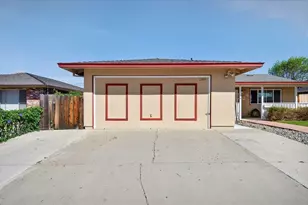 1300 Mesa Dr, Hollister, CA 95023 - Photo 5