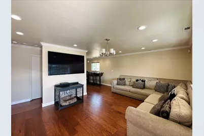 1300 Mesa Dr, Hollister, CA 95023 - Photo 23
