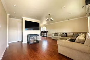 1300 Mesa Dr, Hollister, CA 95023 - Photo 25
