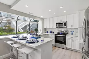 2570 Yerba Bank Ct, San Jose, CA 95121 - Photo 11