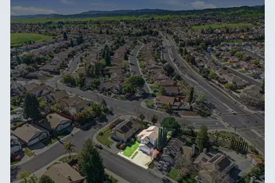 1505 Barkley Mountain Way, Antioch, CA 94531 - Photo 45