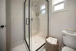 1077 Cadiz Ct, Seaside, CA 93955 - Photo 17