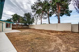 2430 Valley View Rd, Hollister, CA 95023 - Photo 31