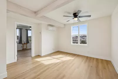 360 Bradford St, San Francisco, CA 94110 - Photo 9