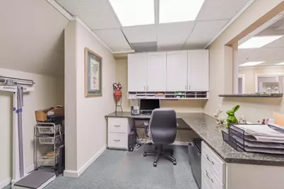 2039 Forest Ave 304, San Jose, CA 95128 - Photo 17