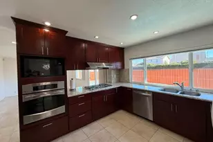 1288 Isengard Ct, San Jose, CA 95121 - Photo 11