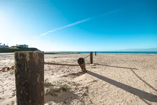 22130 E Cliff Dr 3D, Santa Cruz, CA 95062 - Photo 29