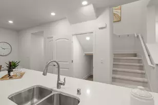 115 Agustin Narvaez St 4, San Jose, CA 95136 - Photo 11