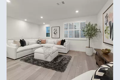 115 Agustin Narvaez St 4, San Jose, CA 95136 - Photo 5