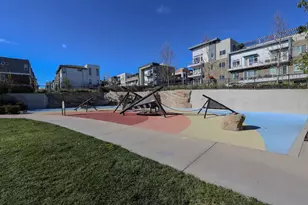 115 Agustin Narvaez St 4, San Jose, CA 95136 - Photo 35