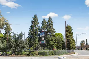 2403 Golf Links Cir, Santa Clara, CA 95050 - Photo 43