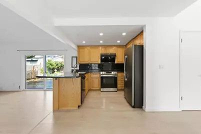 843 Cedarwood Ln, Petaluma, CA 94954 - Photo 15