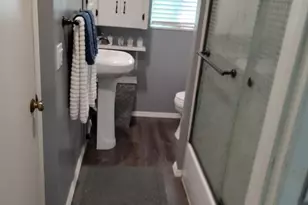 827 Central Ave, Hollister, CA 95023 - Photo 7