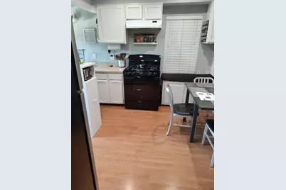 827 Central Ave, Hollister, CA 95023 - Photo 5