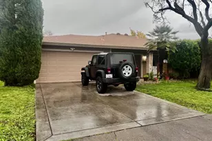 3332 Jayanne Way, Carmichael, CA 95608 - Photo 3