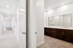 1028 Foster Square Ln 305, Foster City, CA 94404 - Photo 31