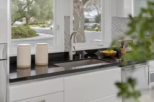 829 Talisman Dr, Palo Alto, CA 94303 - Photo 13