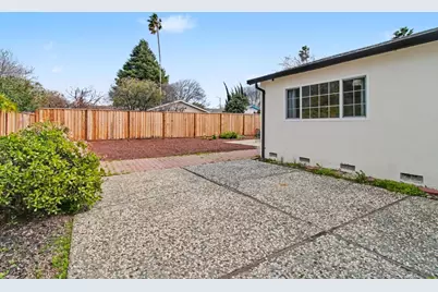 3950 Hamilton Park Dr, San Jose, CA 95130 - Photo 29