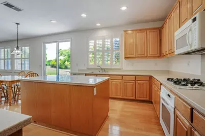 2856 Rebecca Dr, Fairfield, CA 94533 - Photo 15