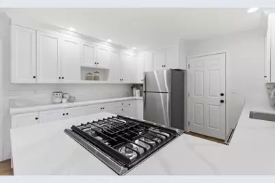 1388 Woodland Ave, San Carlos, CA 94070 - Photo 11