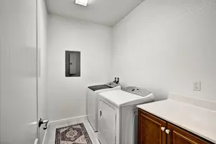 8301 Brookhaven Cir, Discovery Bay, CA 94505 - Photo 9