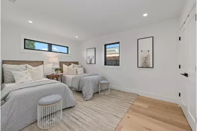 2090 Potomac Way, San Mateo, CA 94403 - Photo 17