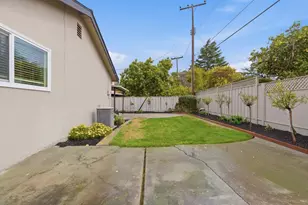 2898 Barkley Ave, Santa Clara, CA 95051 - Photo 23