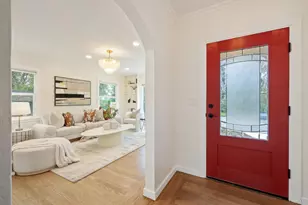 1555 Alma St, Palo Alto, CA 94301 - Photo 3